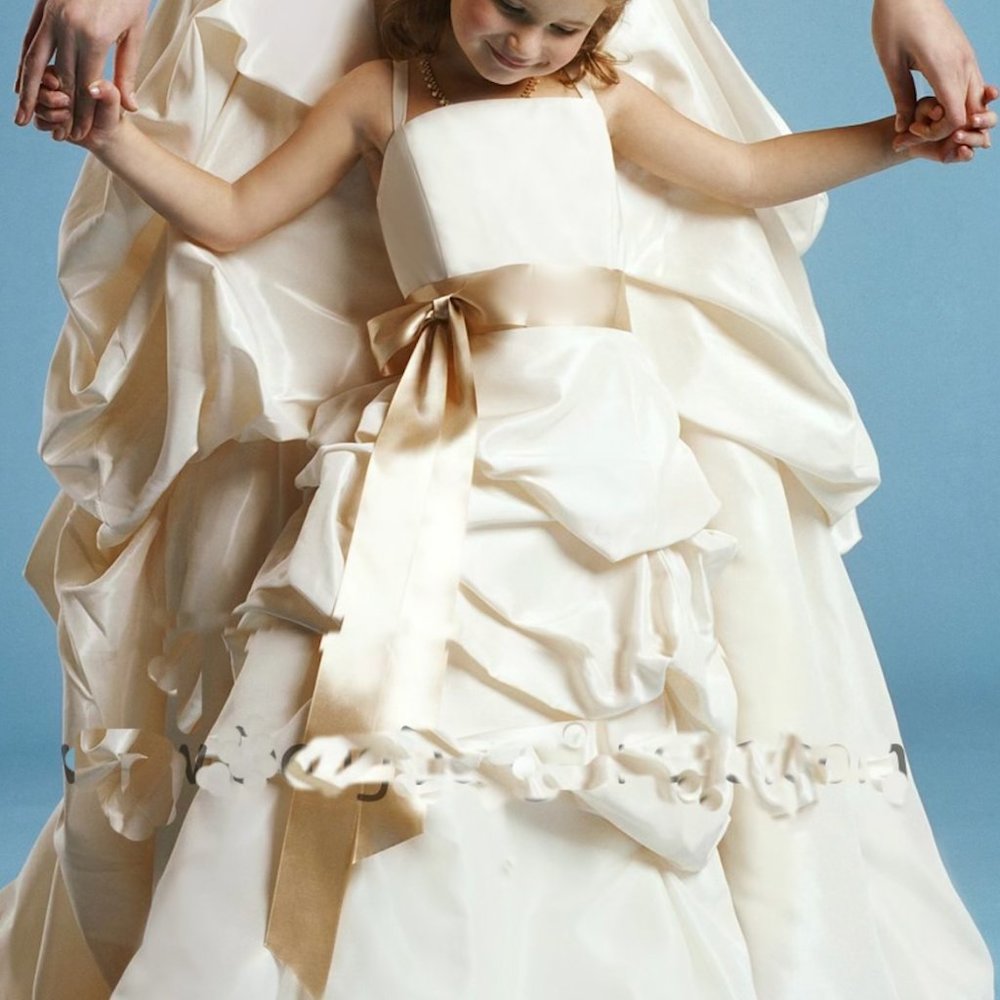 EDEN Bridal NEW White Flower Girl Dress Size 6 ret $300 NWT